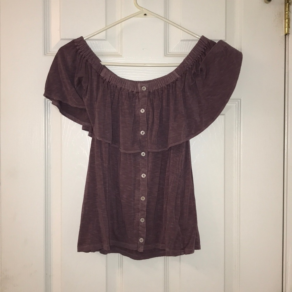 American Eagle off the shoulder too